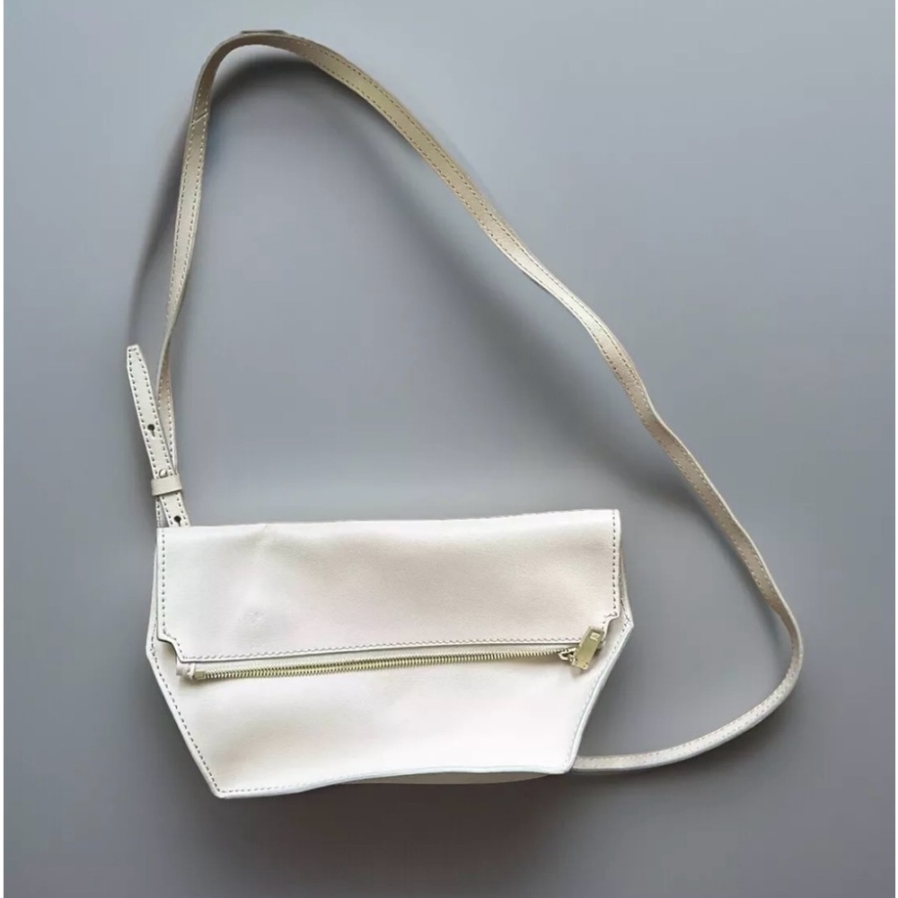 Vtg J.CREW Leather Crossbody Bag. Buff Neutral. Excellent Condition.
